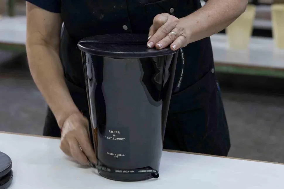 Świeca XXL 3,5kg. Amber and Sandalwood