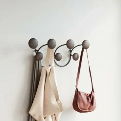 Wieszak Dotsy 7 czarny