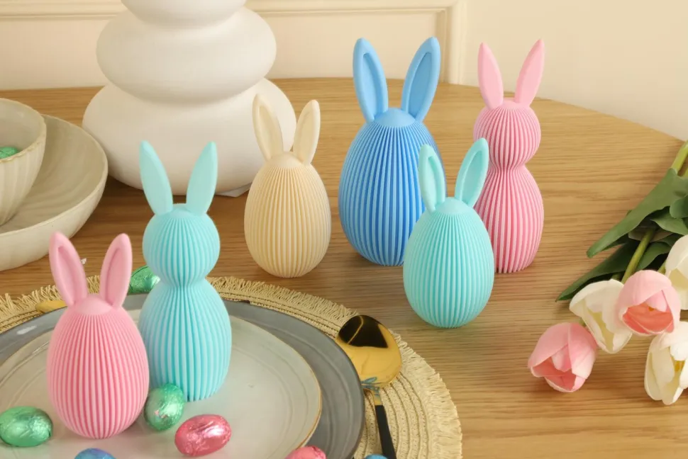 Zestaw 2 figurek wielkanocnych jajek niebieskie i różowe