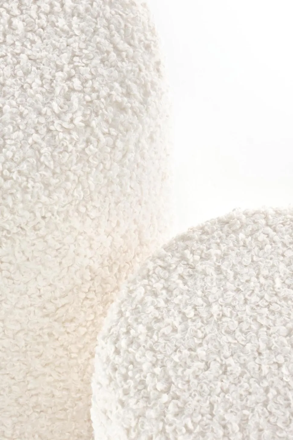 Zestaw 2 puf Nacun kremowe z pojemnikiem