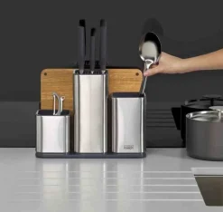 Zestaw kuchenny z deską Joseph Joseph srebrny/czarny